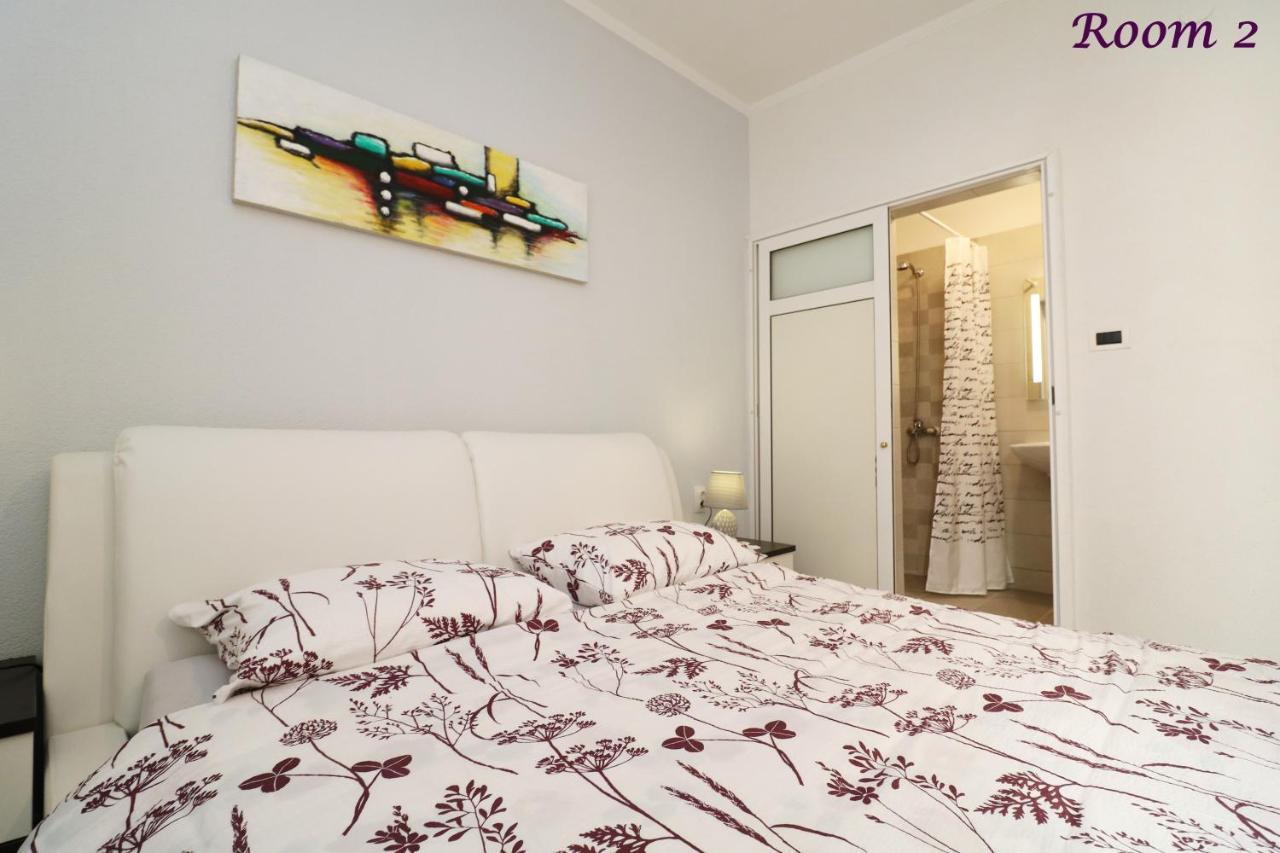 Old Town Rooms And Apartment Poreč Exteriör bild