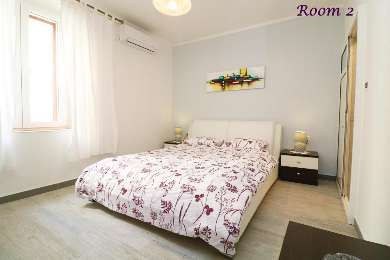 Old Town Rooms And Apartment Poreč Exteriör bild